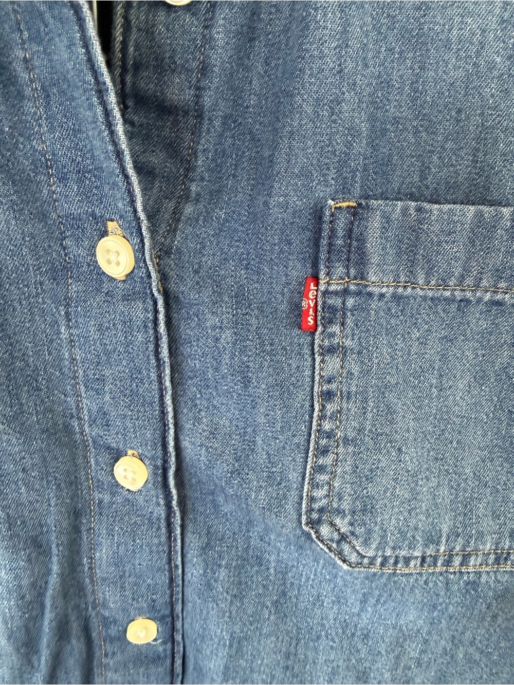 Levi's Women’s Classic Blue Denim Button-Up Shirt - Picture 6 of 6